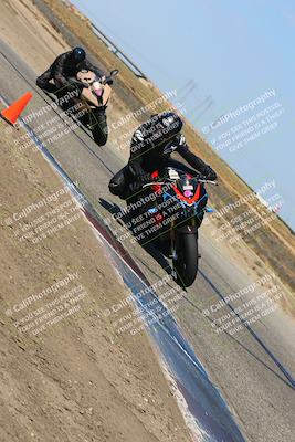 media/Sep-10-2023-Pacific Track Time (Sun) [[44210541ad]]/Group B/220pm (Grapevine)/